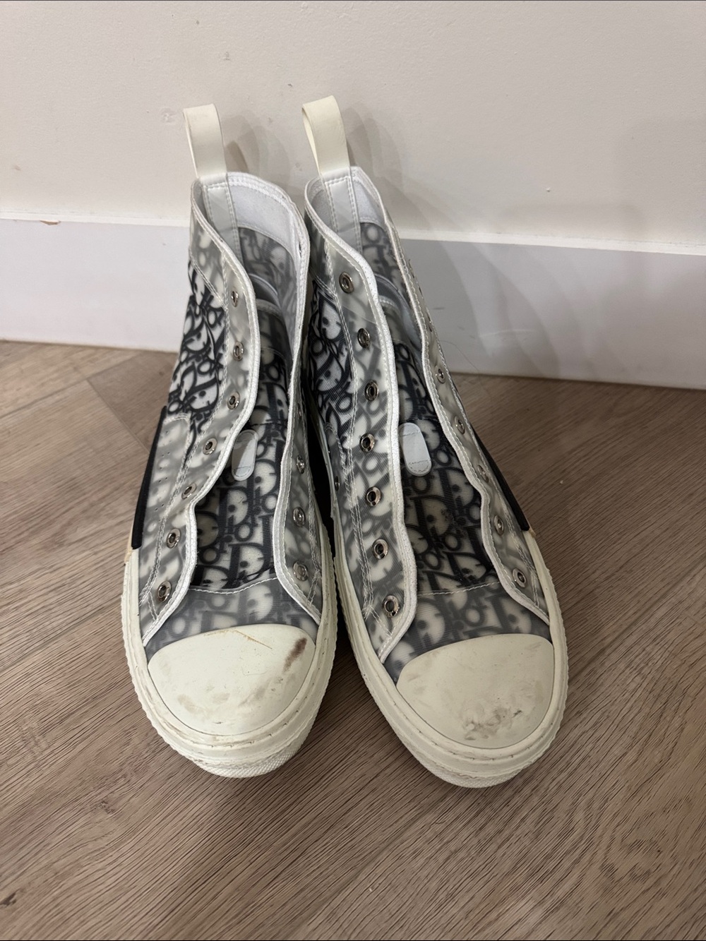 Men High-Top Sneakers
